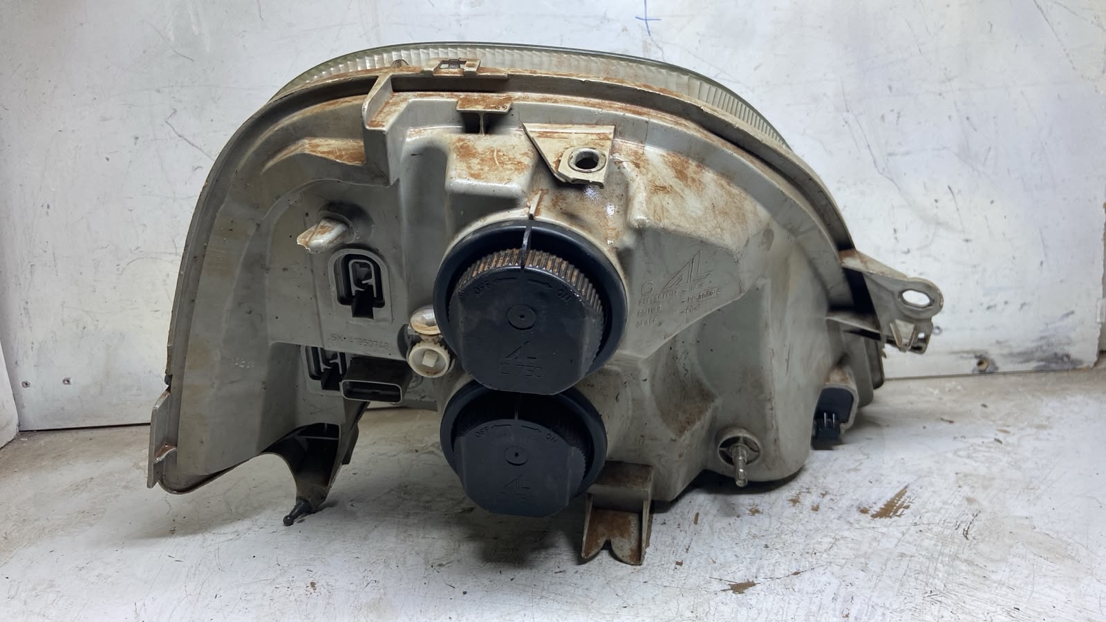 Farol Renault Master 2010 A 2013 Lado Esquerdo - Imagem 2