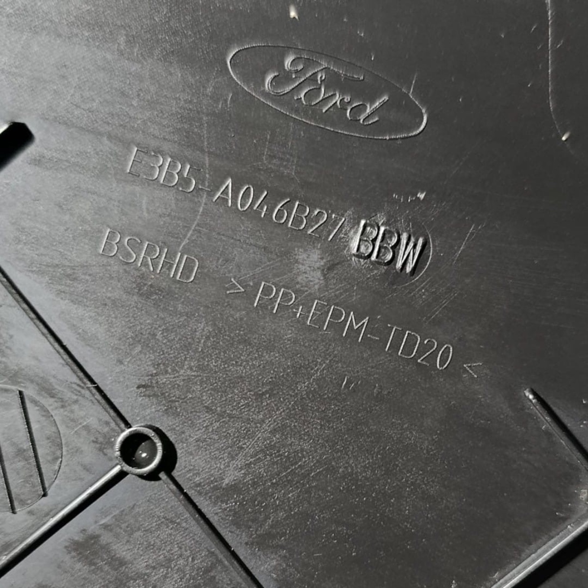 Acabamento Console Esquerdo Ford Ka 2019 Original - Imagem 5