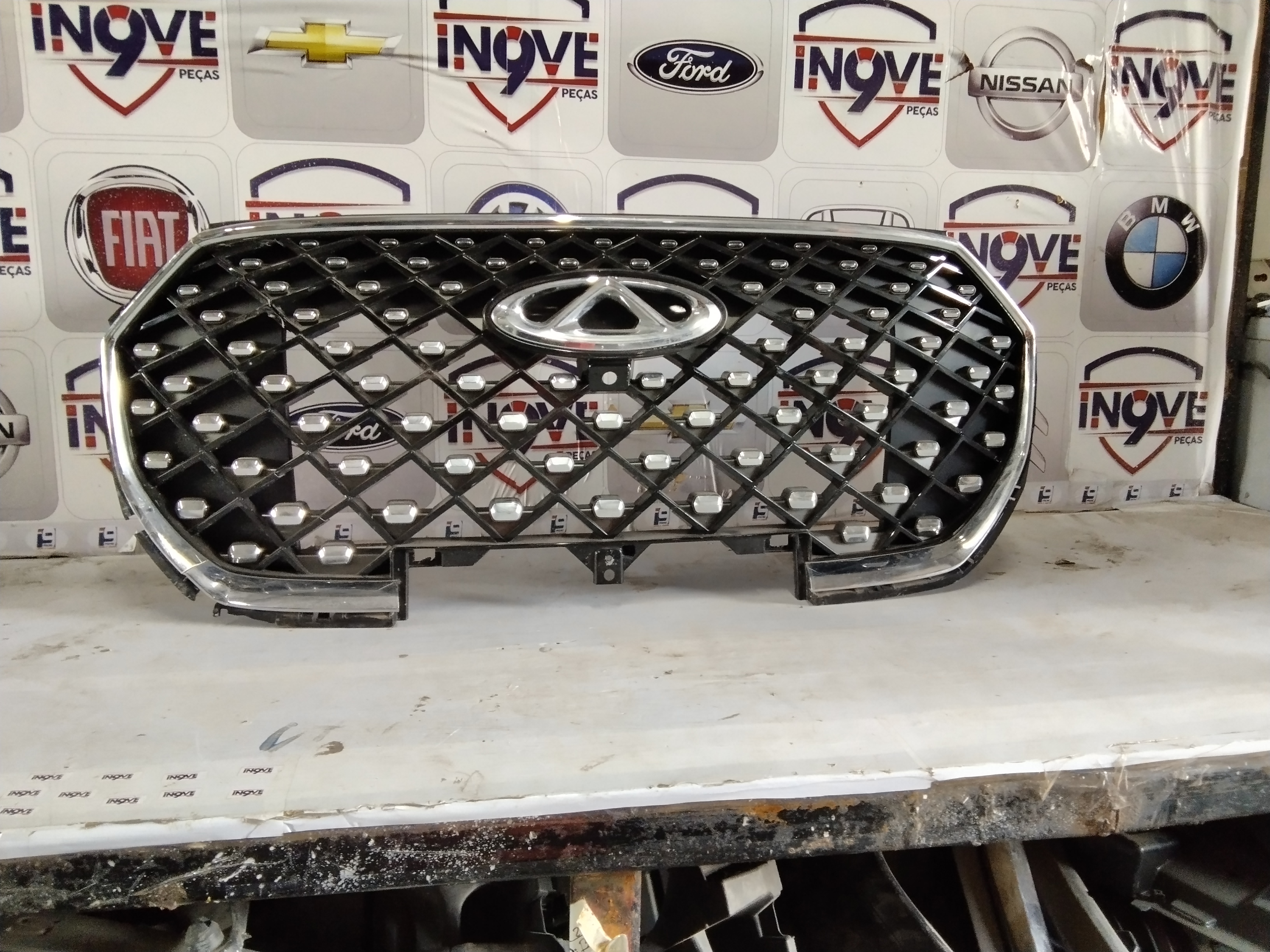 Grade Radiador Chery Tiggo 8 Pro 602001961AA - Imagem 3