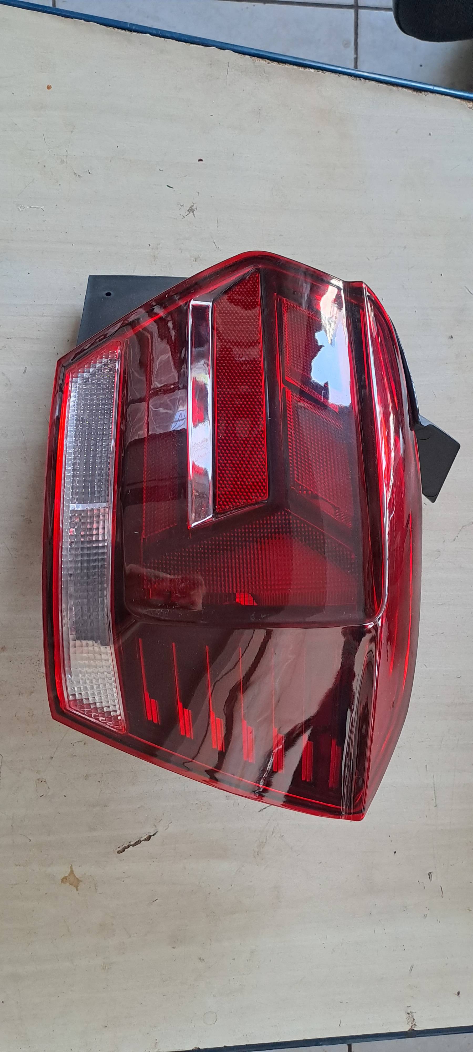 Lanterna Polo 2018 - Imagem 4