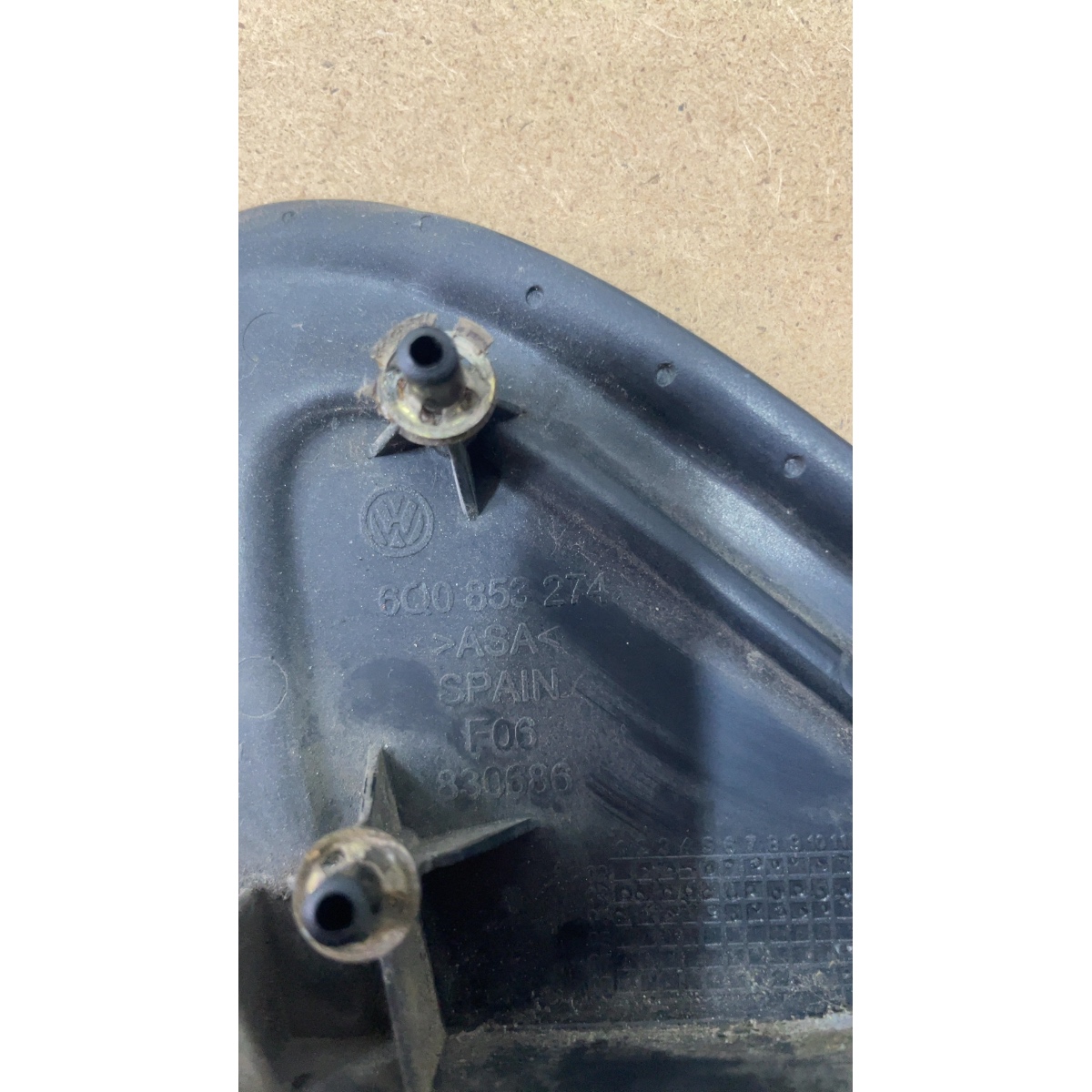 Moldura Acabamento Retrovisor L/D  Volkswagen Polo Preto - Imagem 3