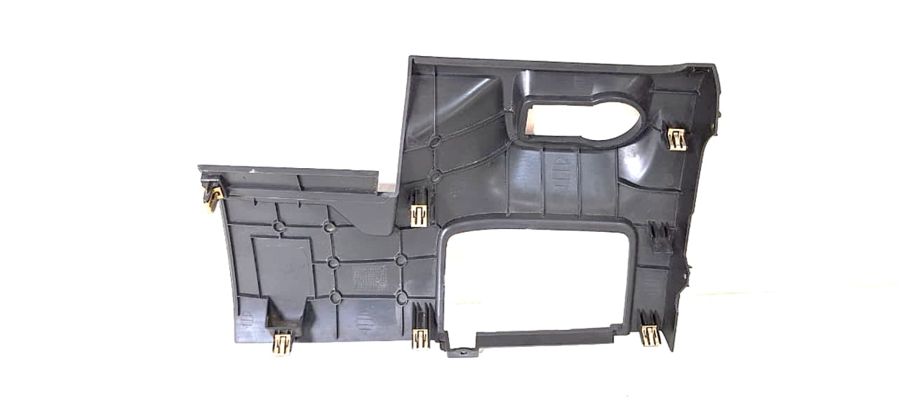 Acabamento Inferior Painel Esquerdo Onix 2013 a 2019 - Imagem 3