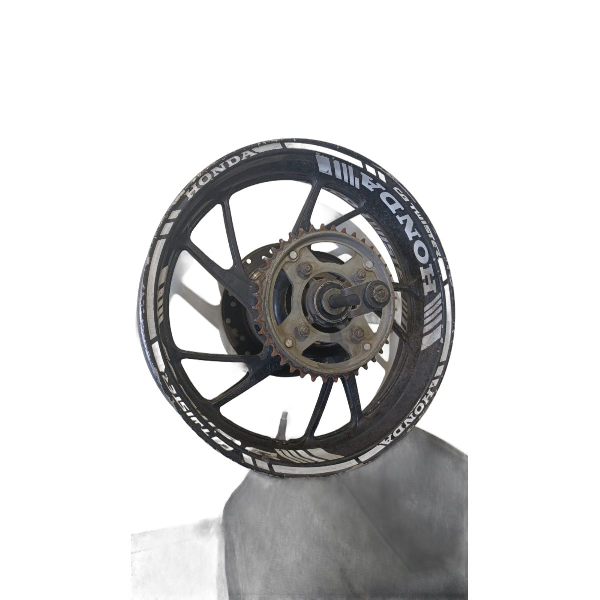 Roda Traseira Twister 2020 Original Usado - Imagem 3