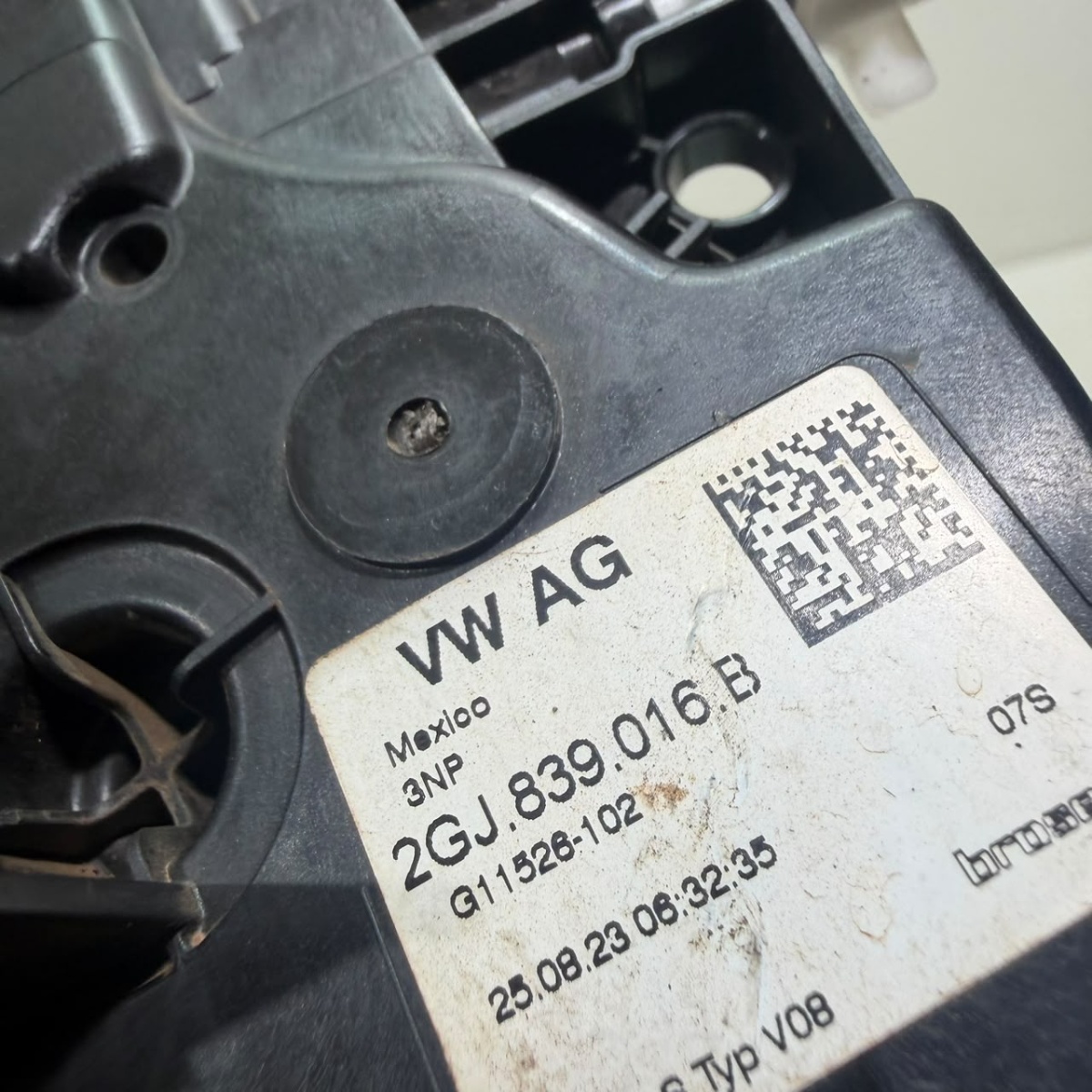 Fechadura Porta Traseira Direita Vw Polo Nivus 1.0 Tsi 2023 - Imagem 6