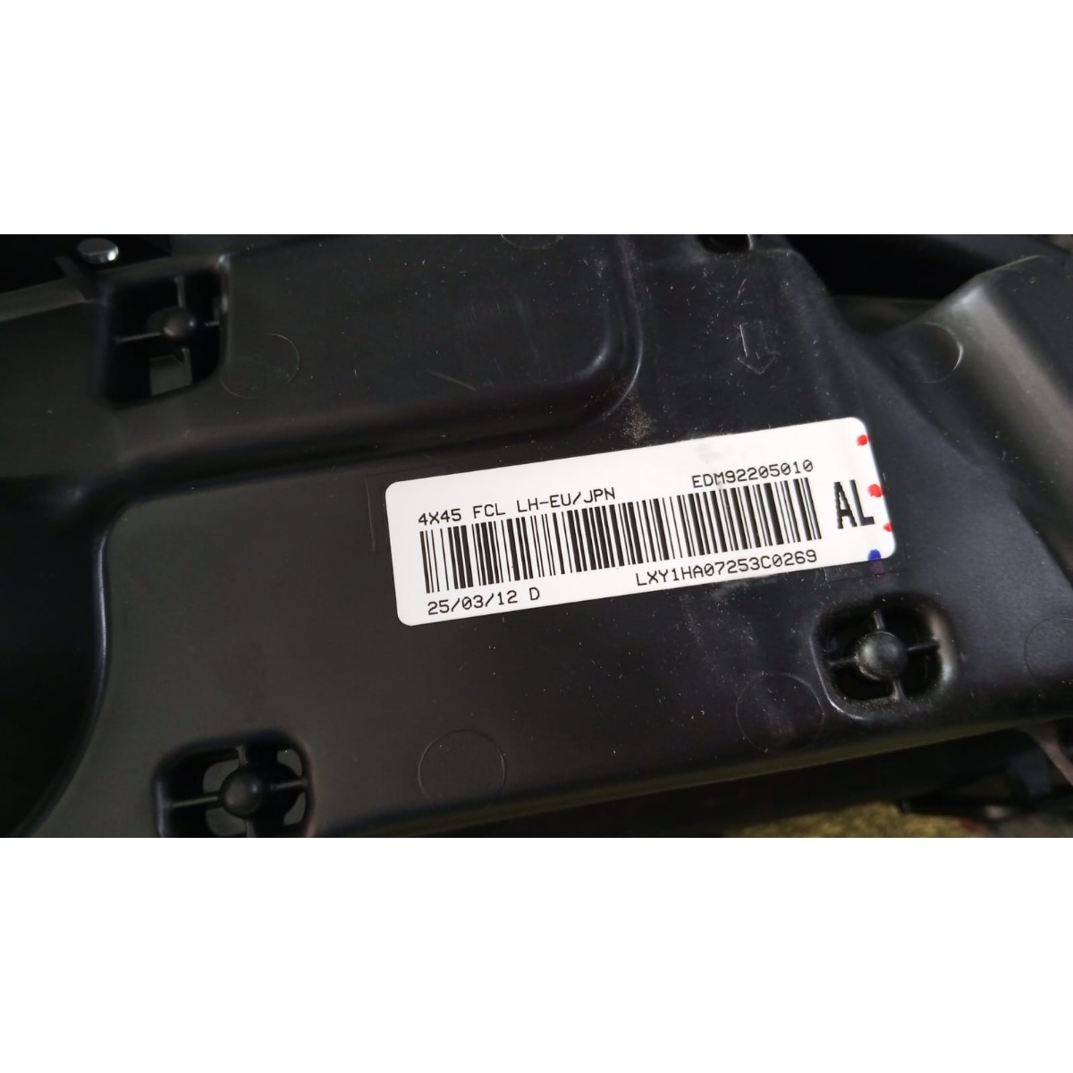 Farol Esquerdo Mitsubishi Eclipse Cross 2024 - Imagem 5