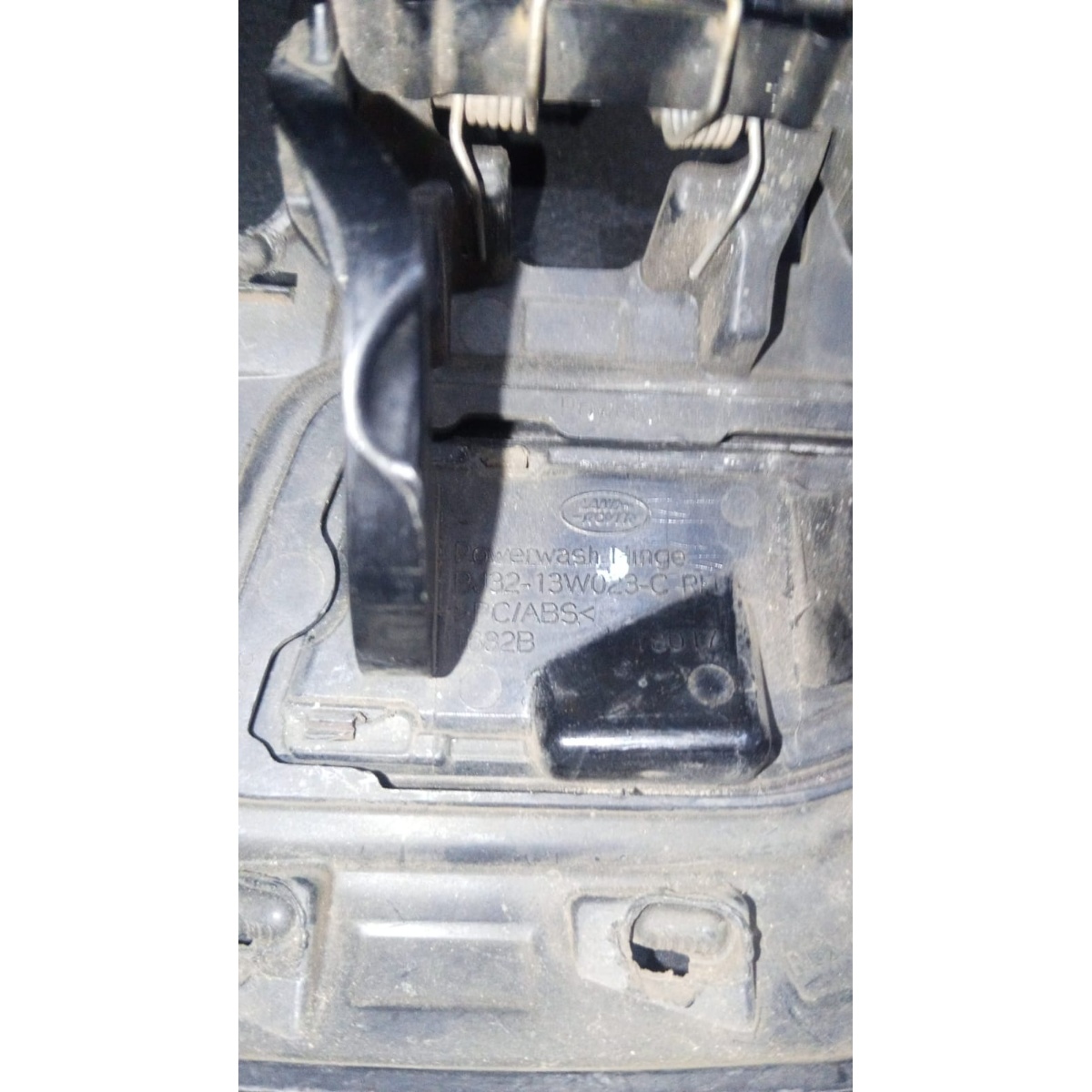 Esguicho Do Farol Lado Direito Land Rover Evoque 12/15 - Imagem 3