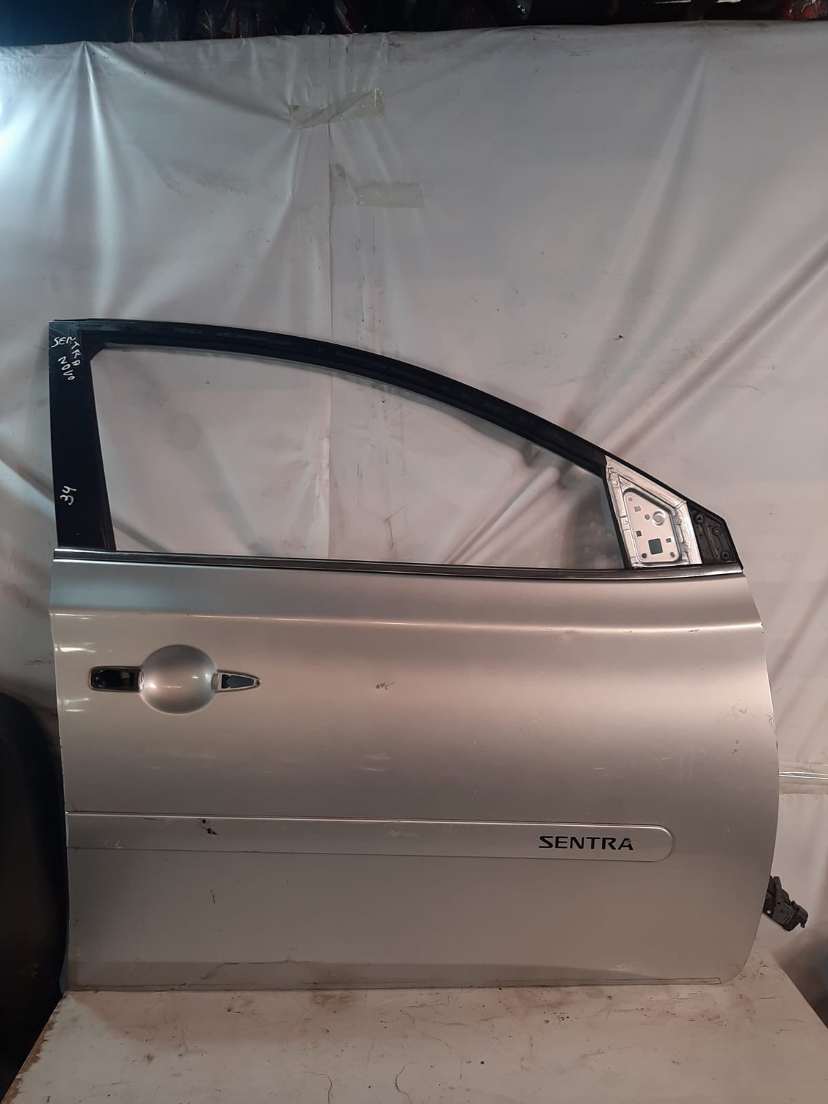 PORTA DIANTEIRA SENTRA 2017/2019 LADO DIREITO (PRATA)