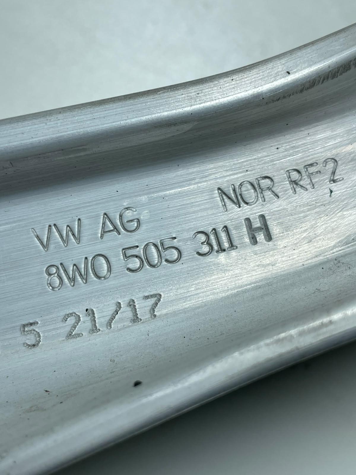 Braço Inferior Traseiro Audi A4 2.0 2017 A 2019 8w0505311h - Imagem 5