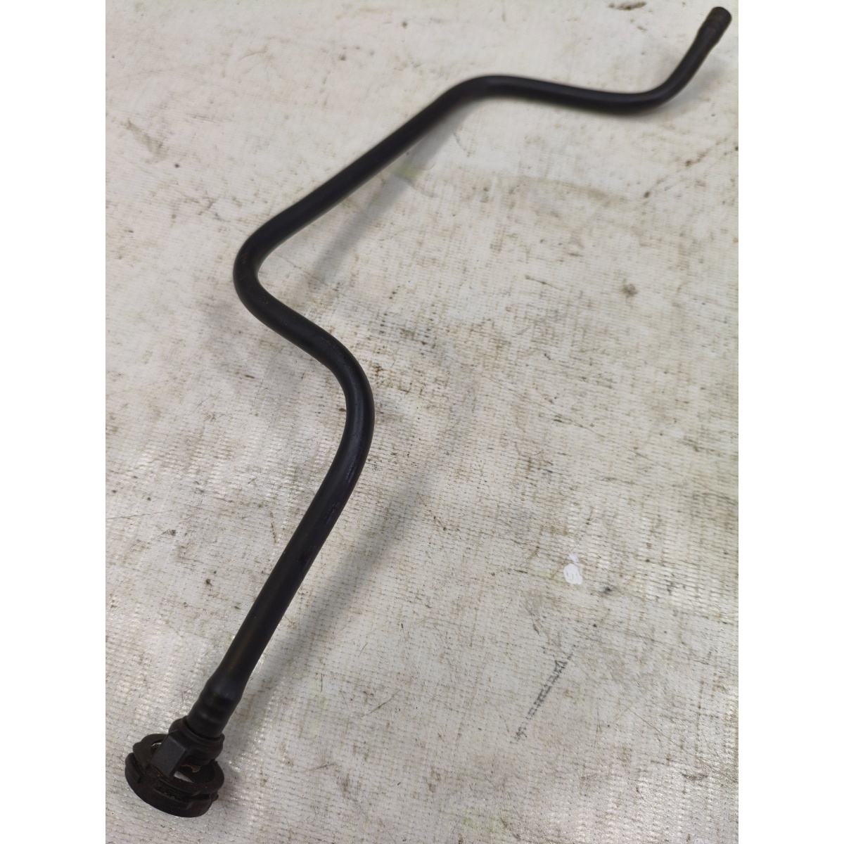 Mangueira Retorno Radiador Porsche Macan 95B122447F - Imagem 2