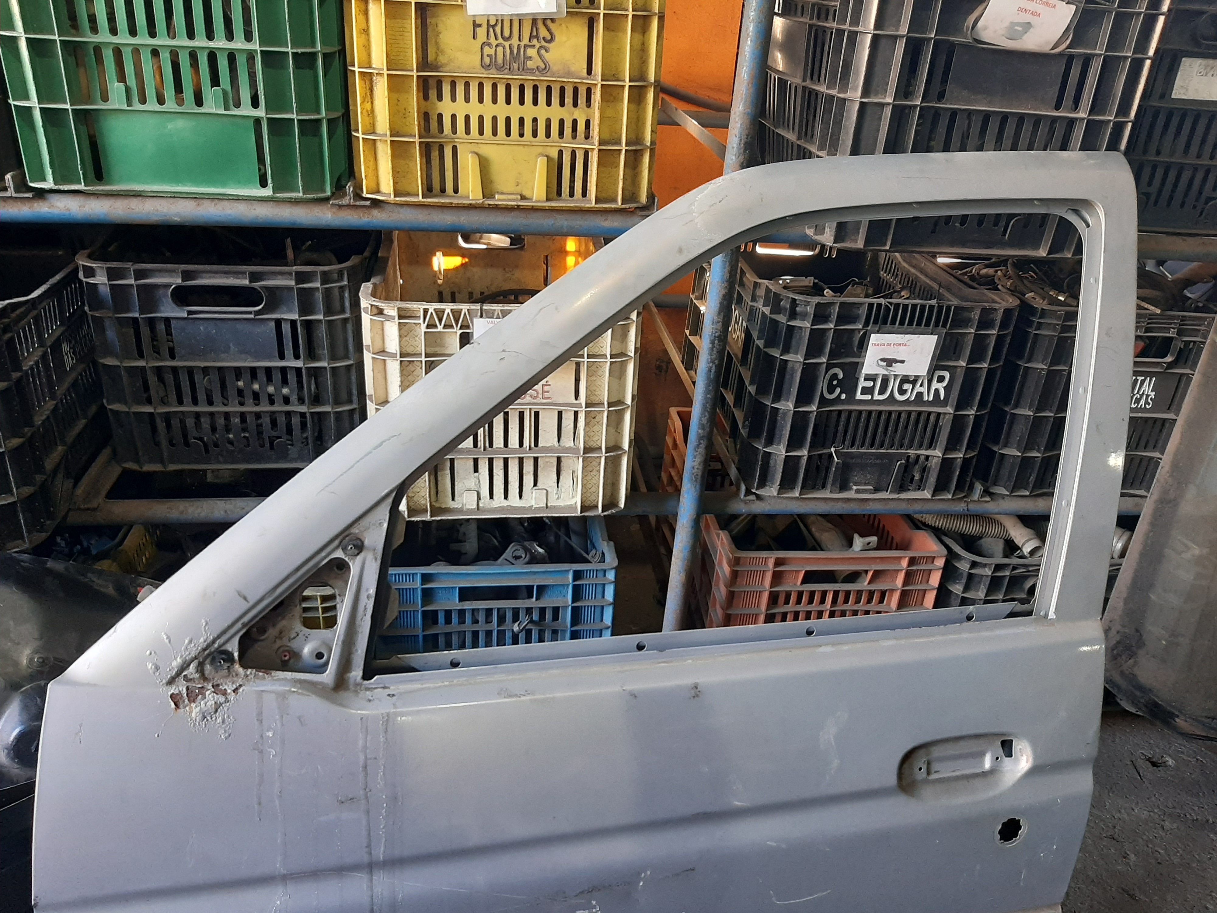 PORTA DIANTEIRA ESCORT ZETEC 4P LADO ESQUERDO (PRATA) - Imagem 5