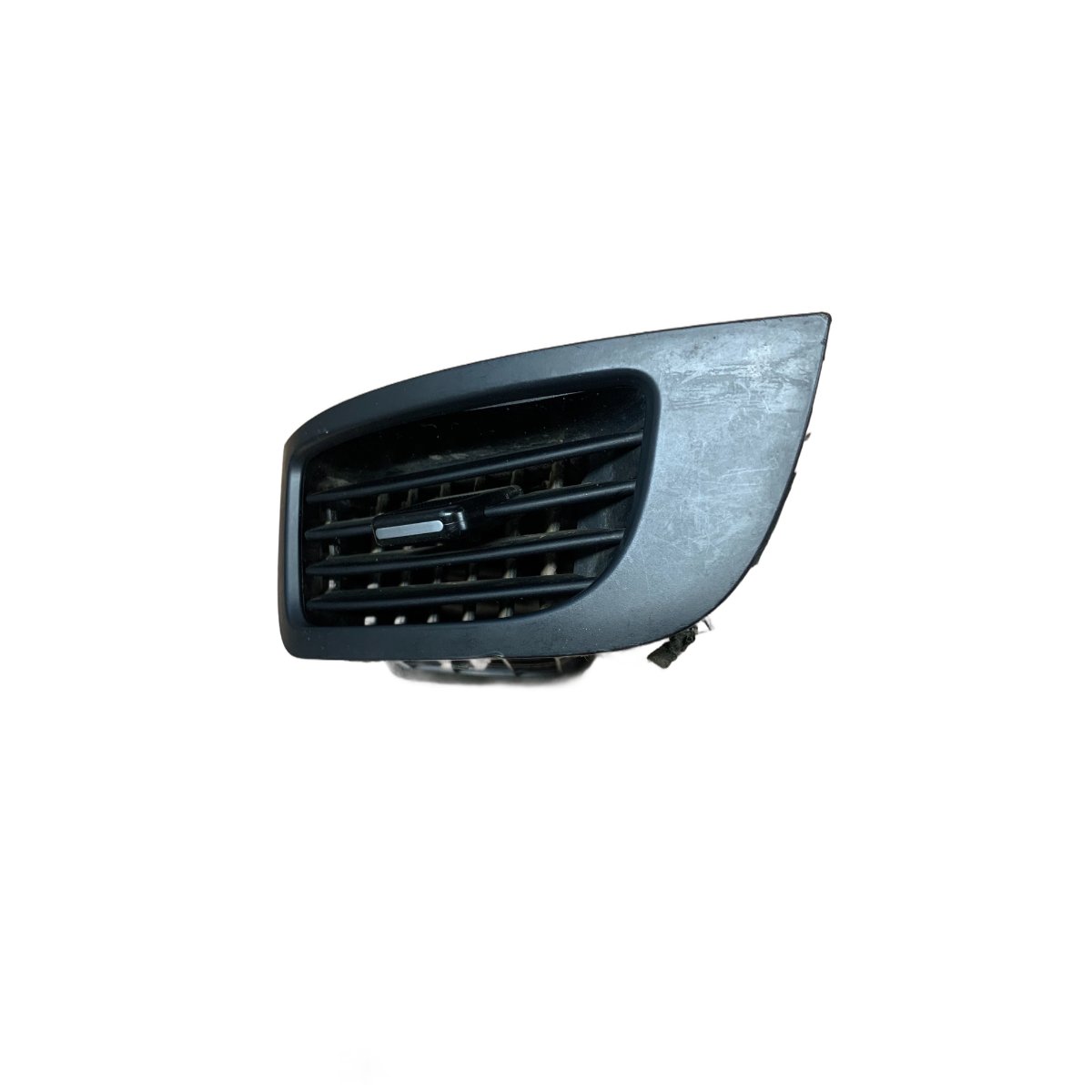 Difusor De Ar Central Esquerdo Kia Cerato 2010 A 2013