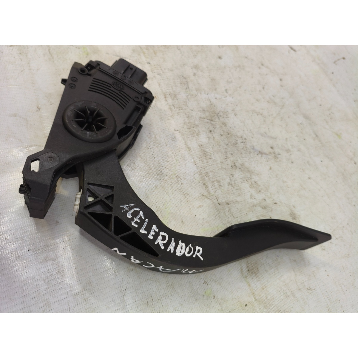 Pedal Acelerador Porsche Macan 2.0 3.0 15/24 8K1723523A - Imagem 4