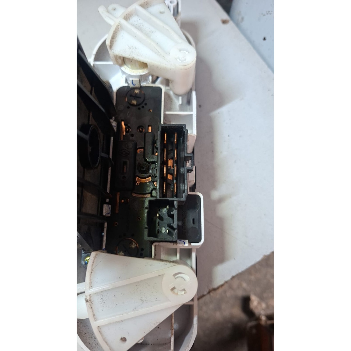 Comando Ar Condicionado Renault Kwid 2018-2023 Ec500Pkgxc 04 - Imagem 4