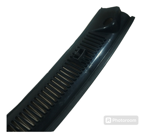 Grade Churrasqueira Direita Vw Logus Pointer 1997 - Imagem 6