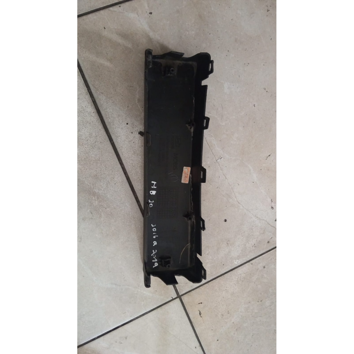 Suporte De Placa Dianteiro Hyundai Hb20 13/16 Código 865191s Preto - Imagem 2