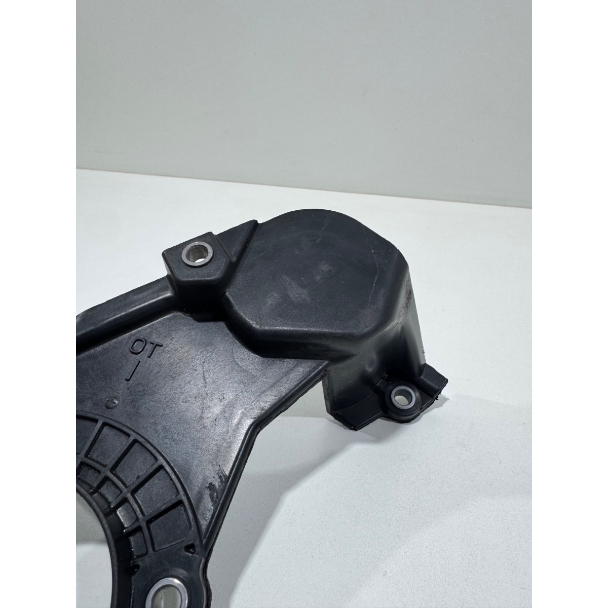 Capa Inferior Correia Dentada Audi A3 - 04c109175f - Imagem 6