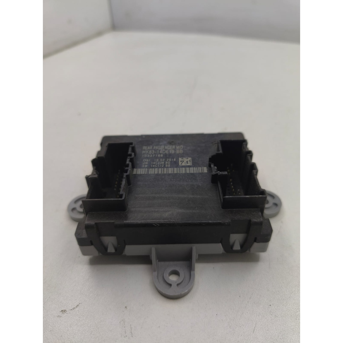 Modulo Conforto Tras Ld Discovery Sport Hk8314D619Bb Tc304