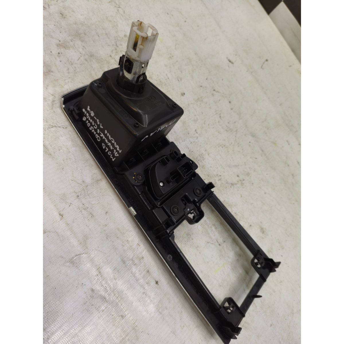 Moldura Console Alavanca Cambio Macan 15 A 24 105156672C - Imagem 5