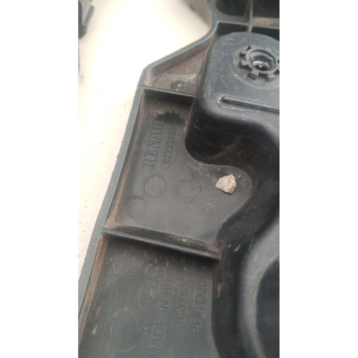Par Guia Para-choque Diant. Direito Renault Duster 12/20 - Imagem 3