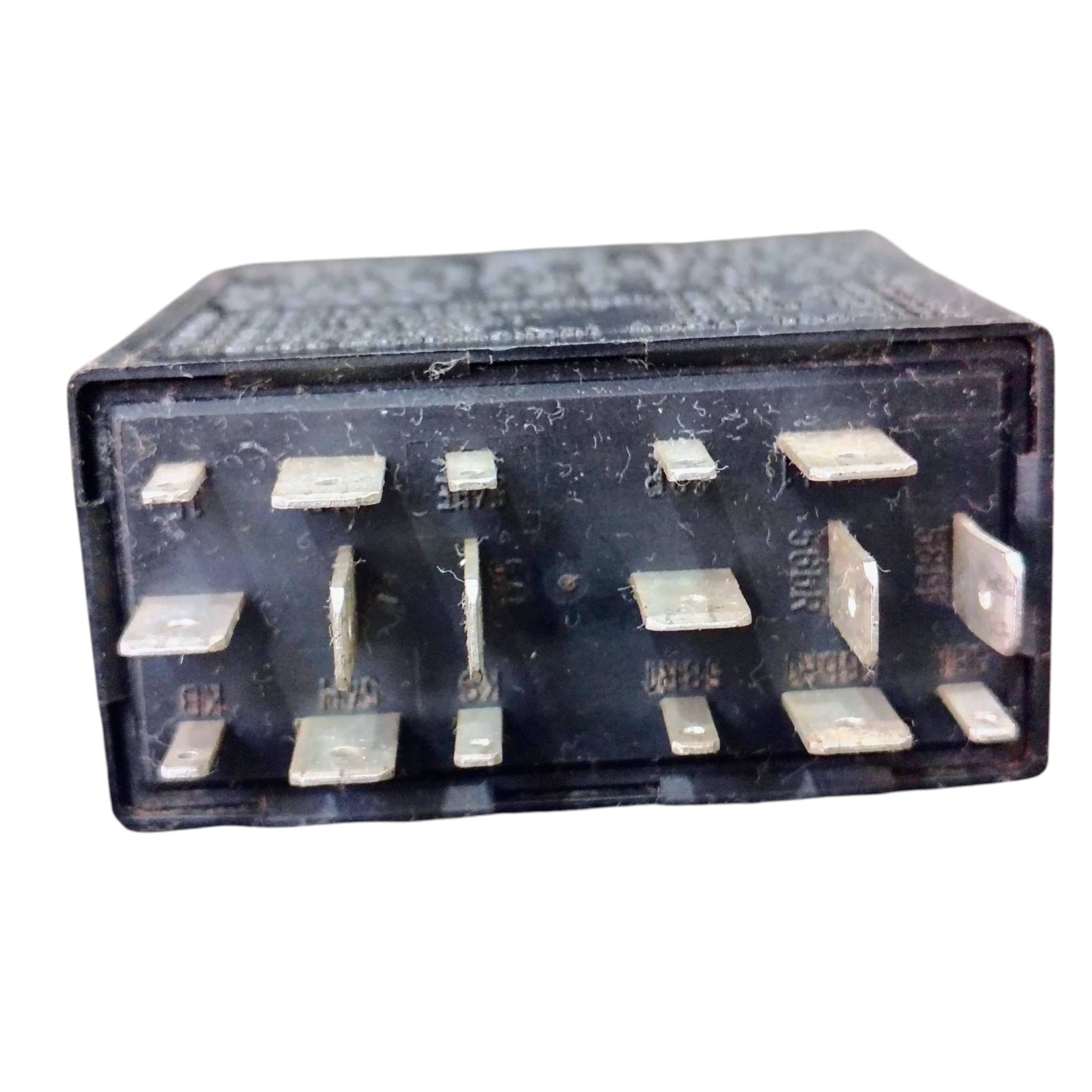 MÓDULO RELÉ CONTROLE LUZES AUDI A3 A4 A6 4B0919471 ORIGINAL - Imagem 7