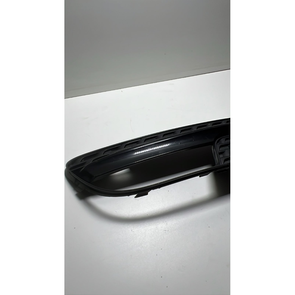 Grade Farol Milha L. Esq Audi A5 2012 A 2016 8t0807681h Preto Esquerdo - Imagem 3