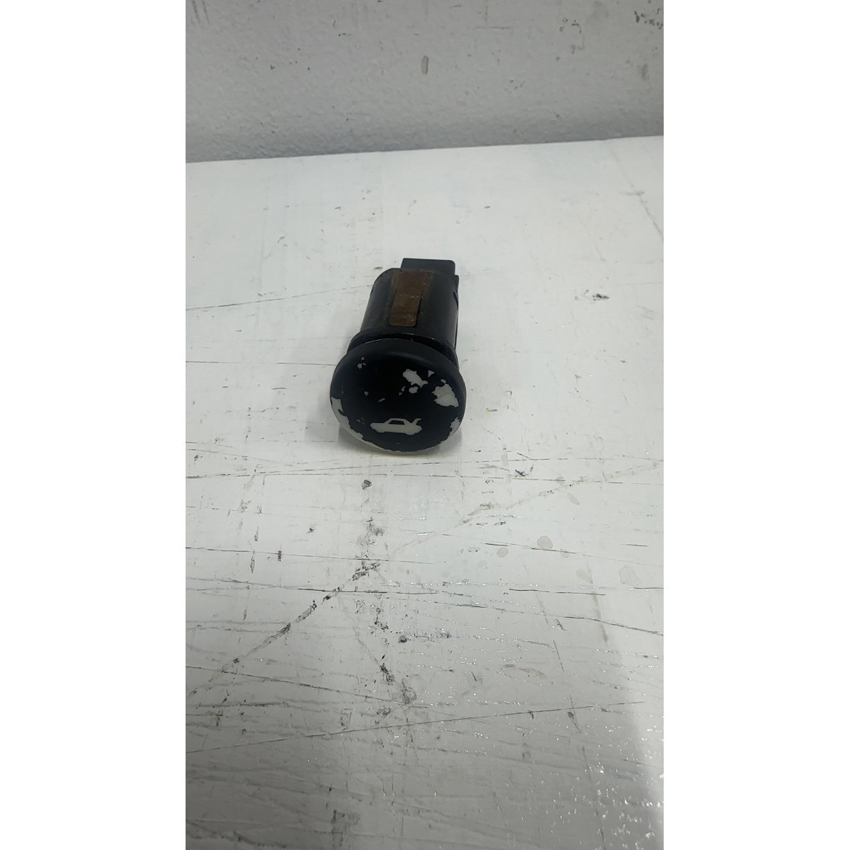 Botão Trava Tampa Porta Malas Ford Fiesta  As6519b514aa