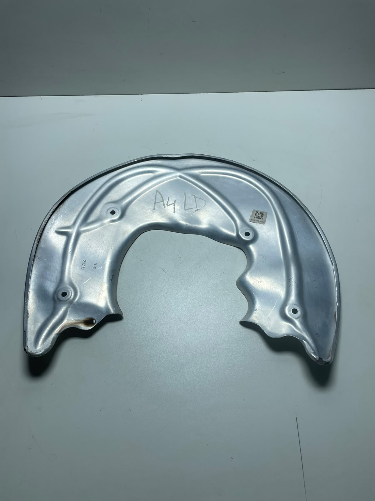 Defletor Disco Freio D.d Audi Q5 2023 a 2024 8w0615312 - Imagem 4