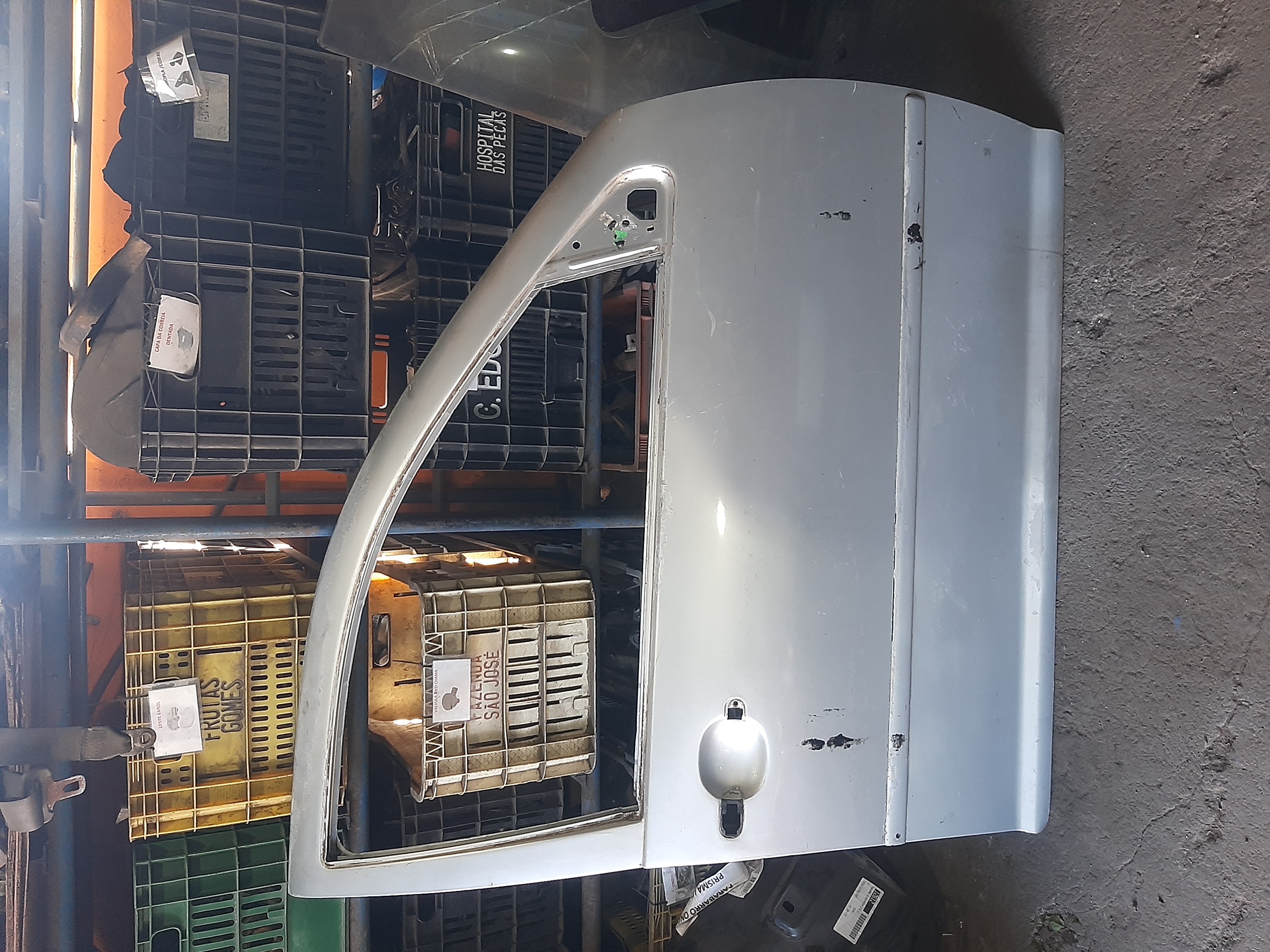 PORTA DIANTEIRA GOLF 4P LADO DIREITO  (PRATA)