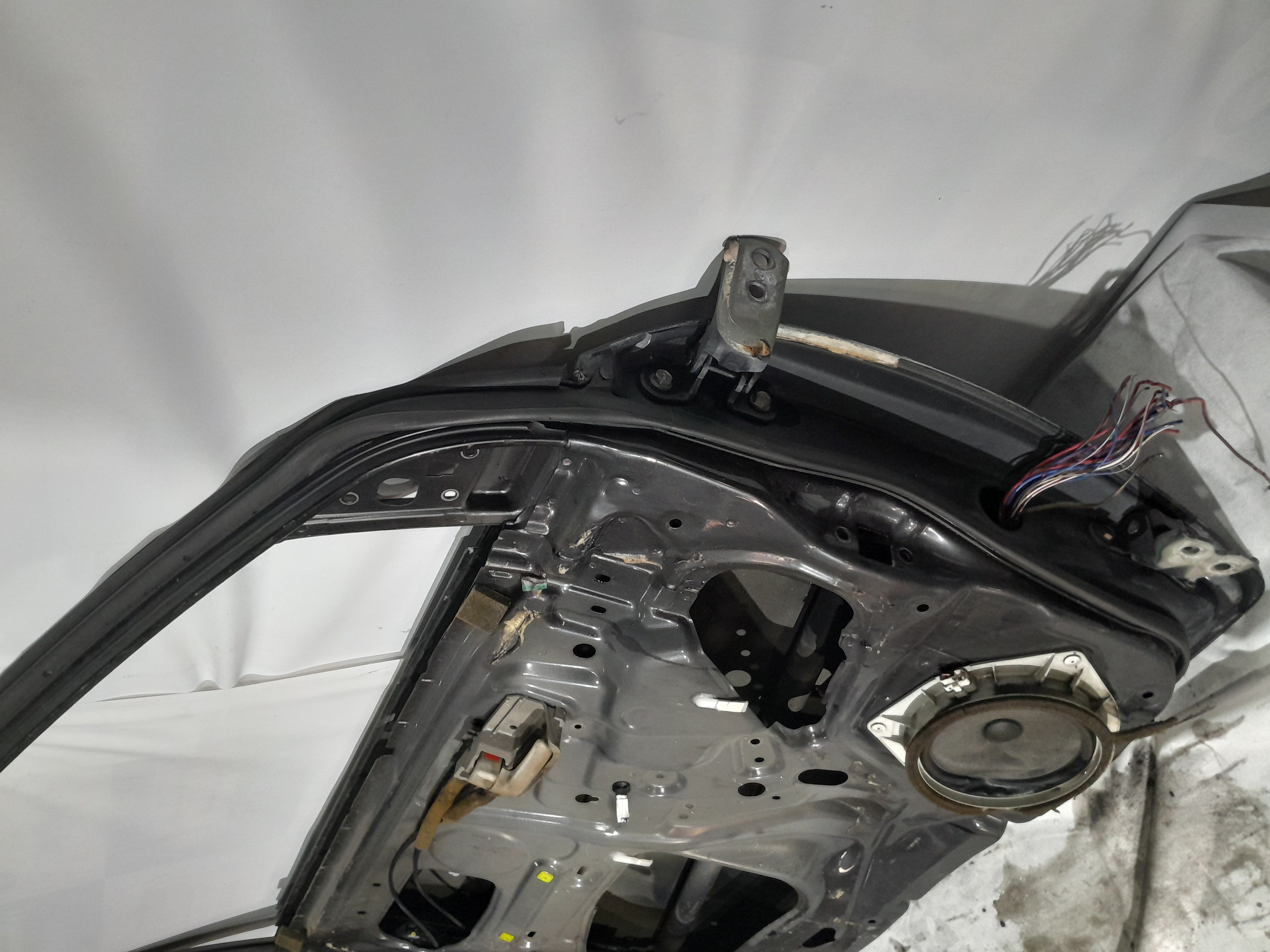 PORTA DIANTEIRA LE FORD ECOSPORT 2003/2011 (PRETA) - Imagem 5