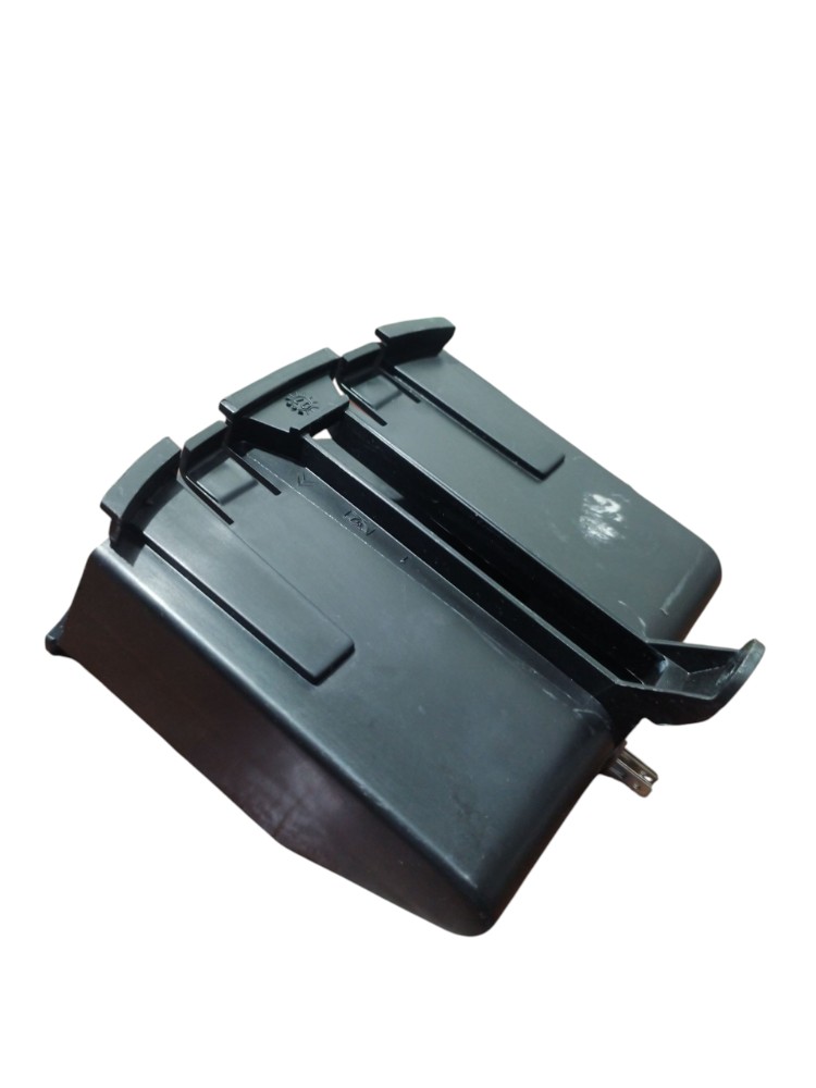 Carcaça Cinzeiro Painel Citroen Xsara Picasso 963565120 - Imagem 2