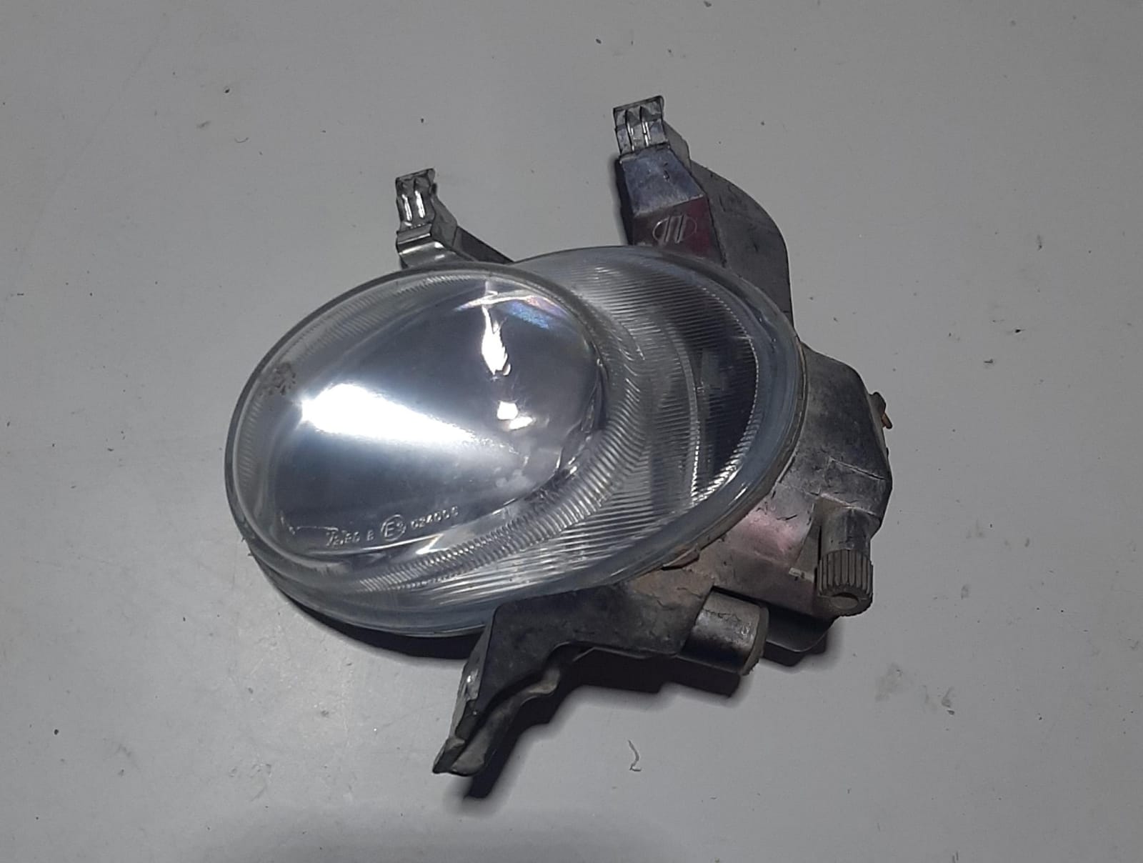 FAROL AUXILIAR PEUGEOT 206 LADO DIREITO USADO