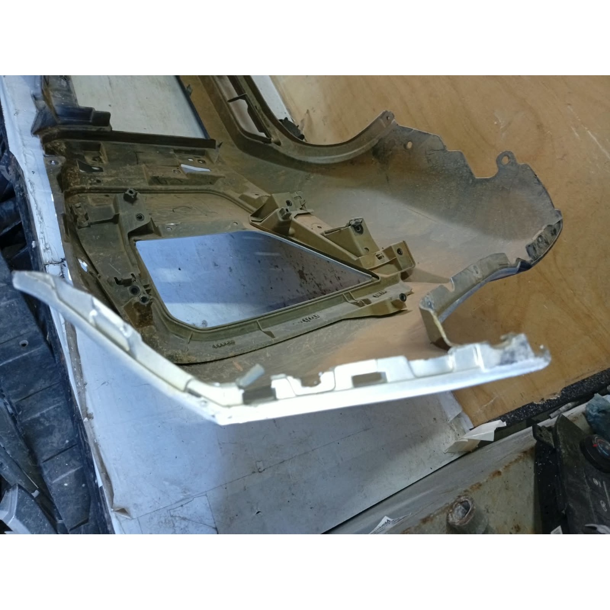 Parachoque Dianteiro Mitsubishi L200 Triton 2021 2022 A 2025 - Imagem 7