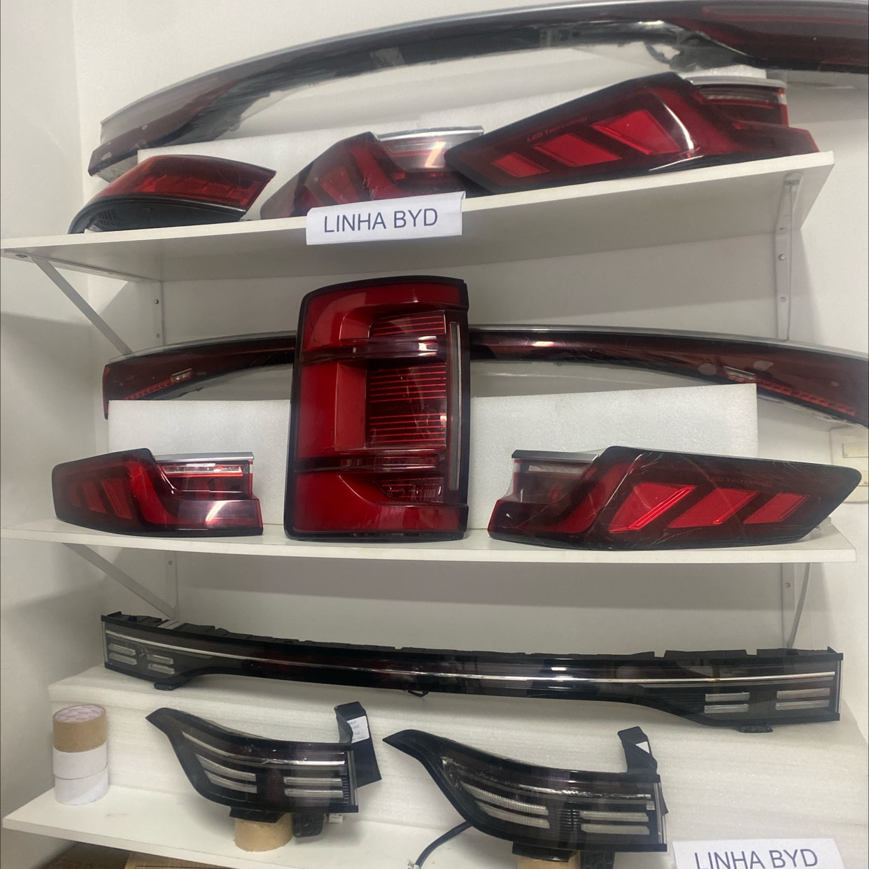 Lanternas BYD 23/24 Diversas