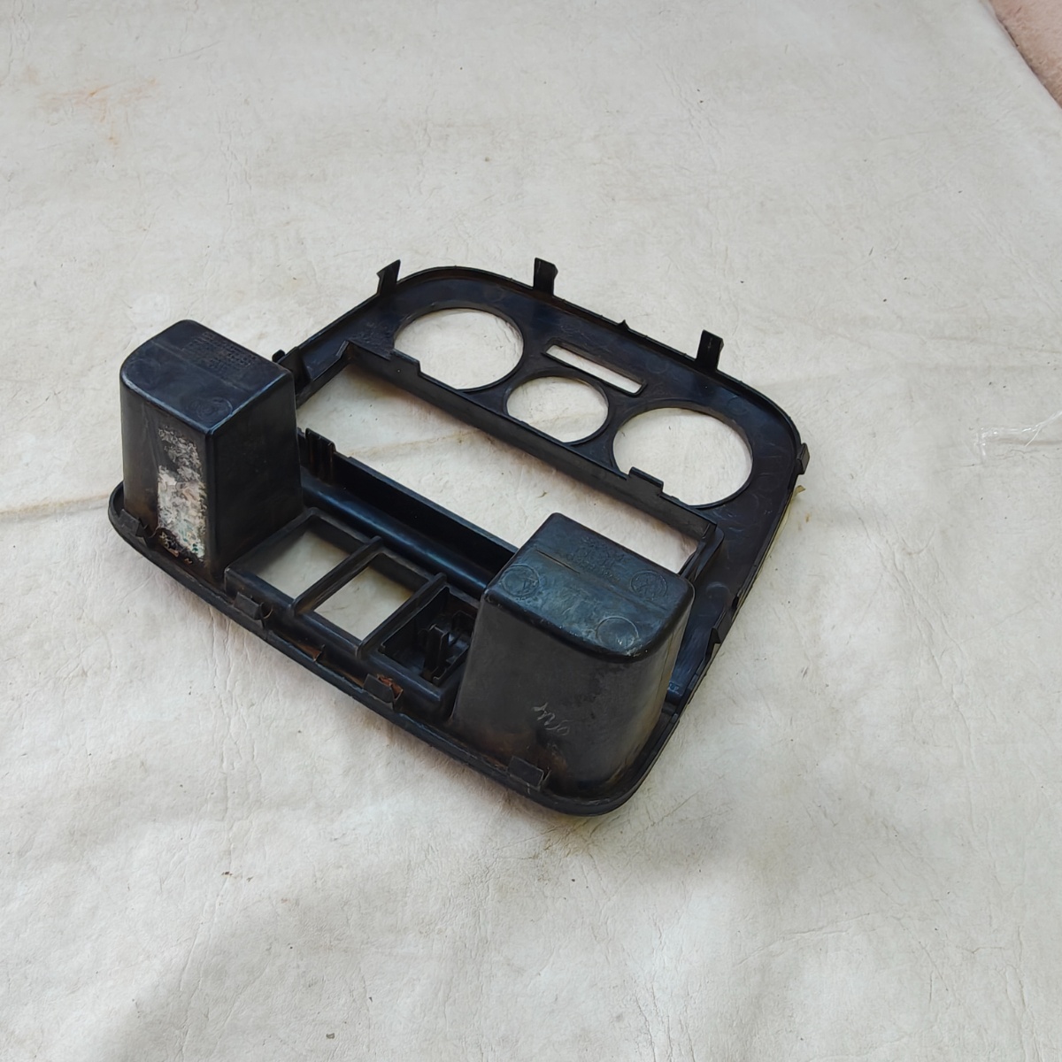 Moldura Central Painel Original Gol Parati Saveiro G4 - Imagem 5