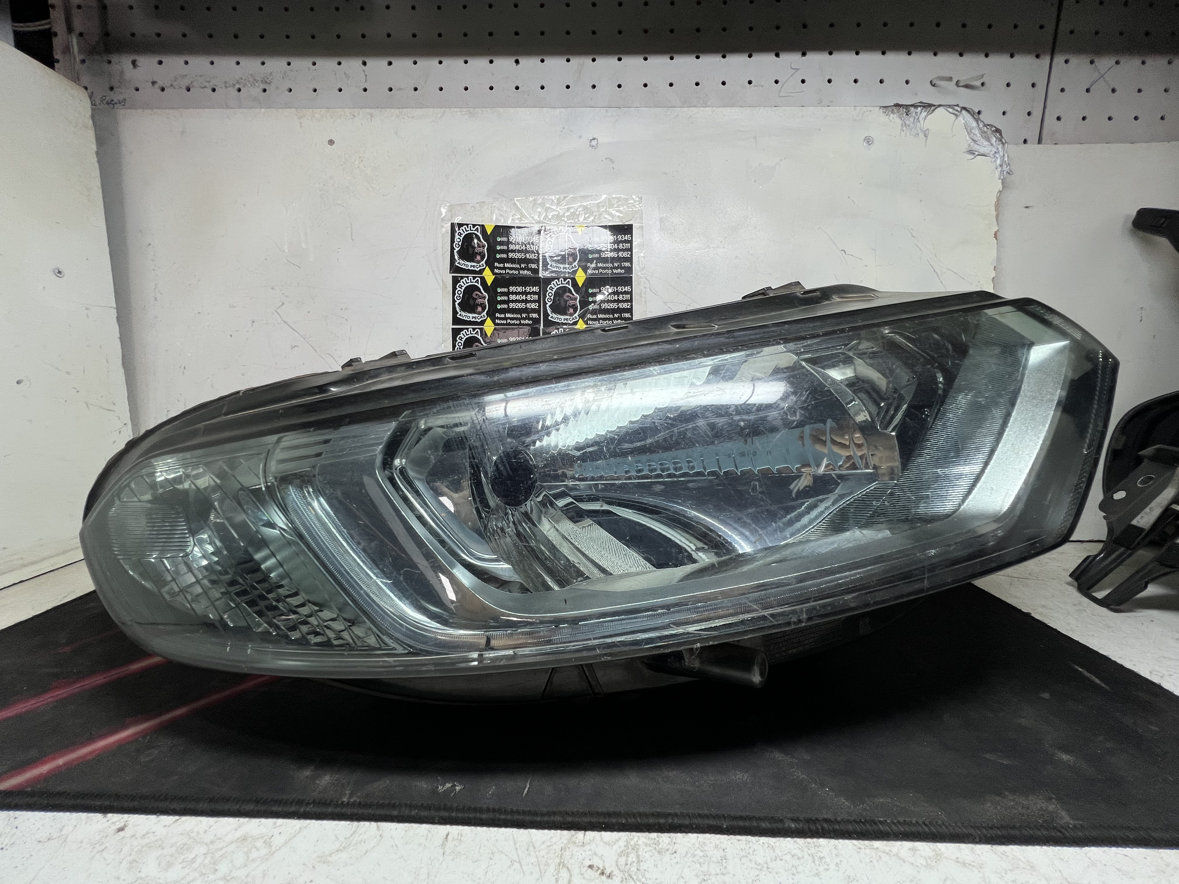 Farol Dianteiro Led