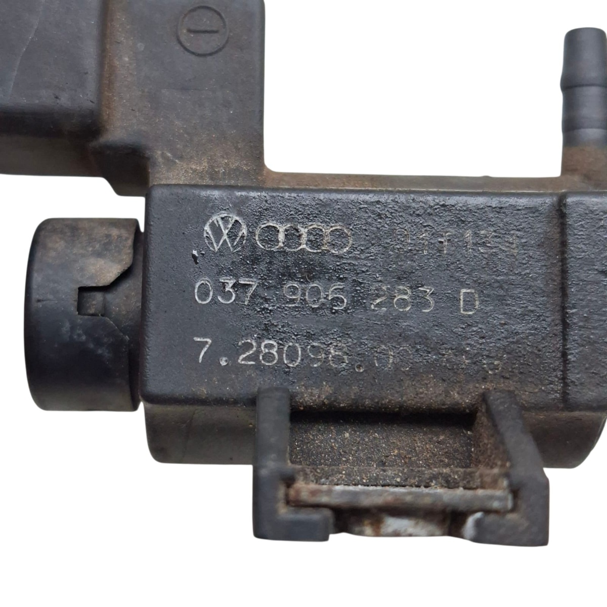 Valvula Solenoide Beetle Golf 1.6 Passat 037906283A - Imagem 4