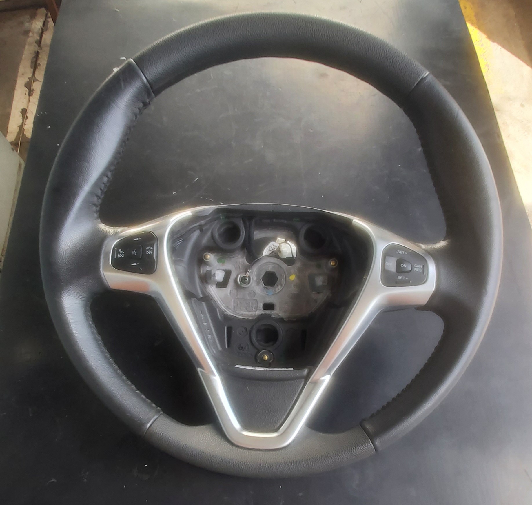 Volante Motorisa Ford Ka 2019