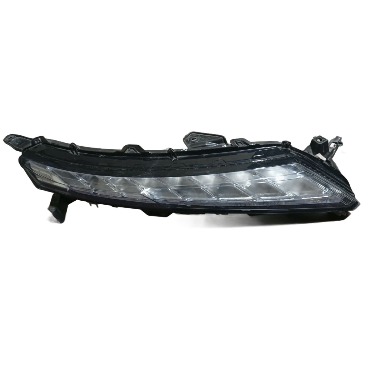 Farol Superior Direito Eclipse Cross 23 Original Edm92206010 - Imagem 2
