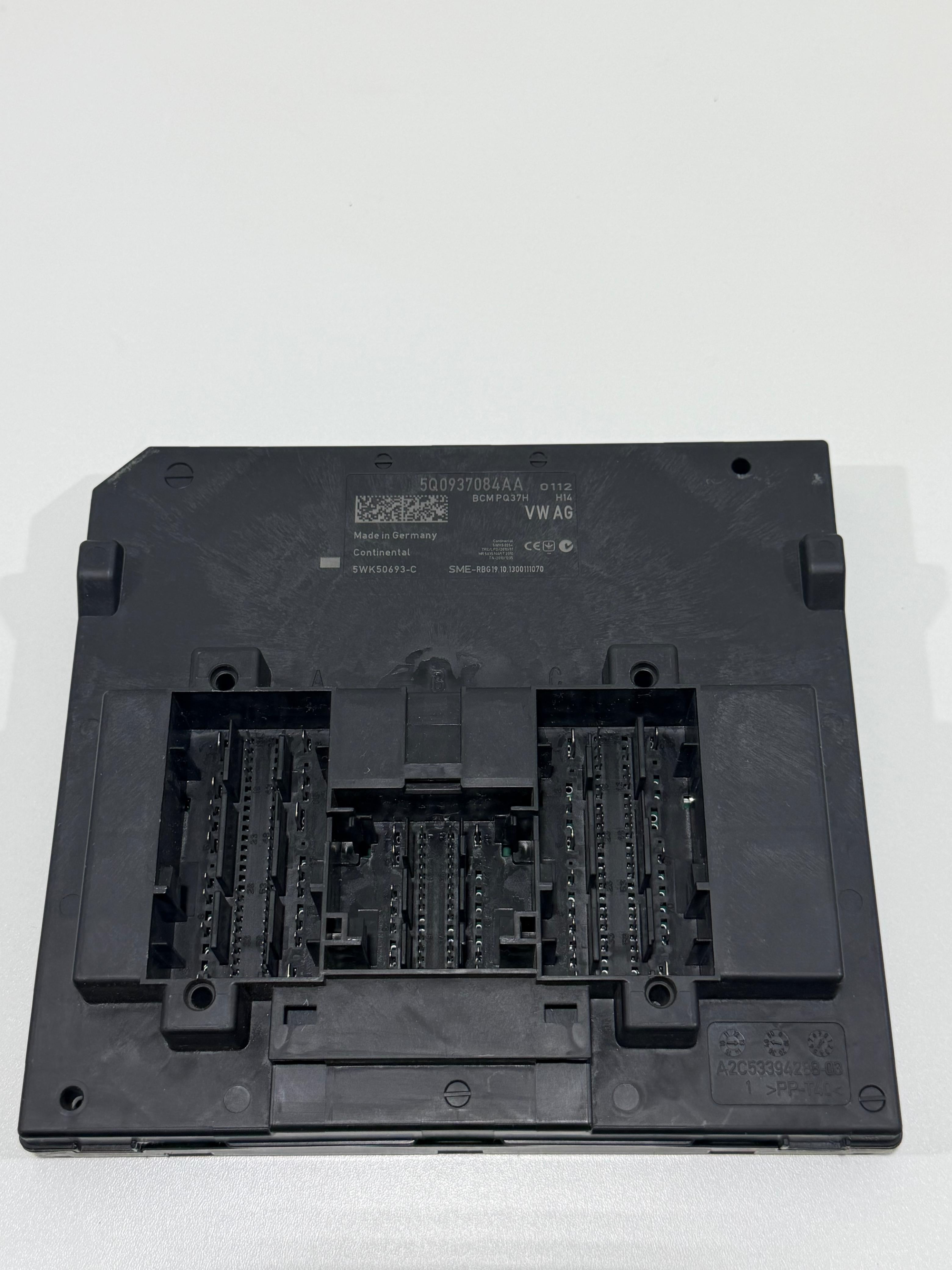 Módulo Bcm Audi A3 Tfsi 1.8 5q0937084a - Imagem 2