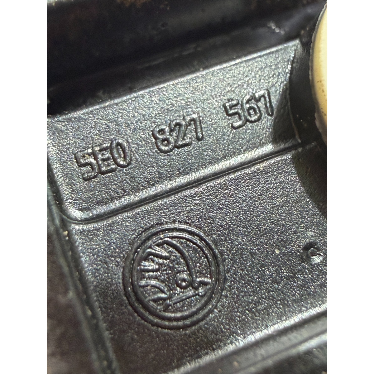 Batente Tampa Traseira Vw Taos Highline 2023 5E0827567 - Imagem 6