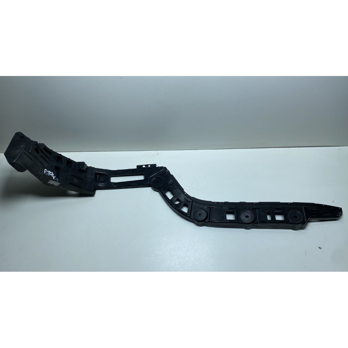 Guia Parachoque Tras/Esq Passat B7 2009 a 2013 3af807393