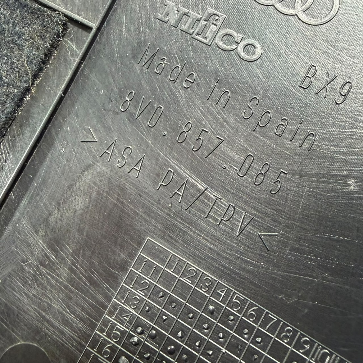 Tampa Lateral Painel Lado Esquerdo Audi A3 2019 8v0857085 - Imagem 6