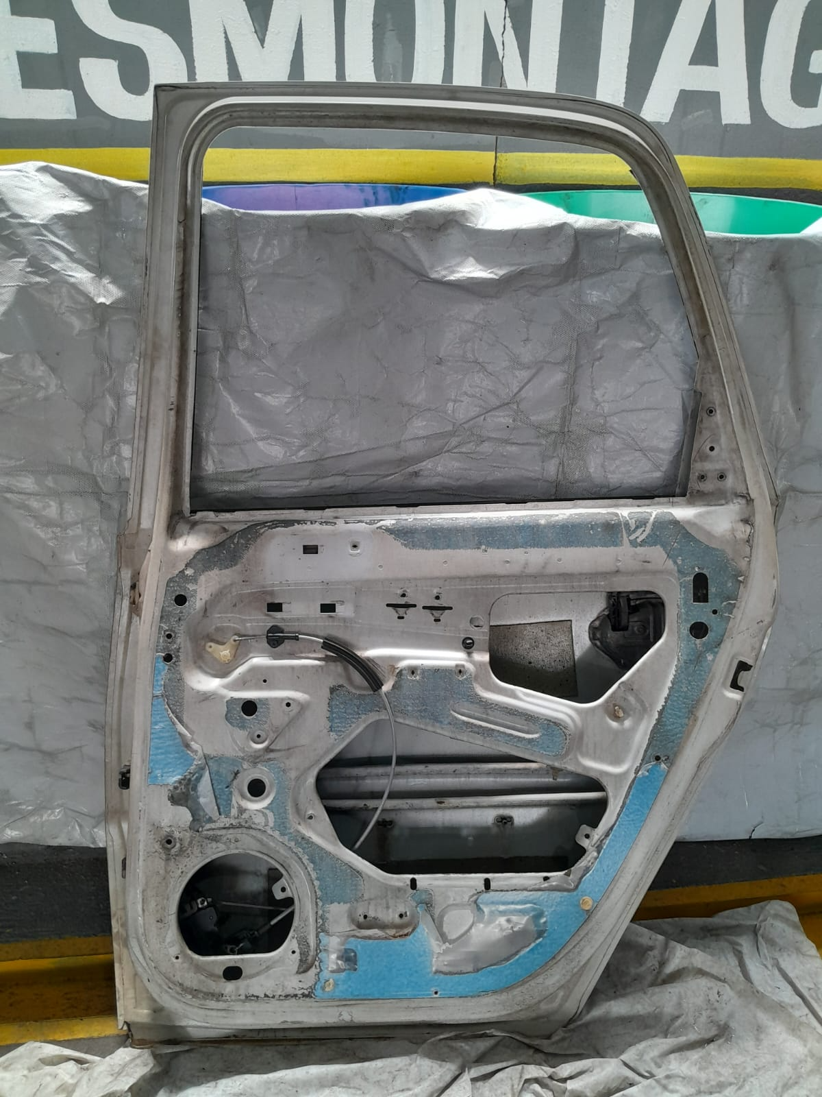 PORTA TRAS MERIVA 03/08 LD BRANCO - Imagem 2