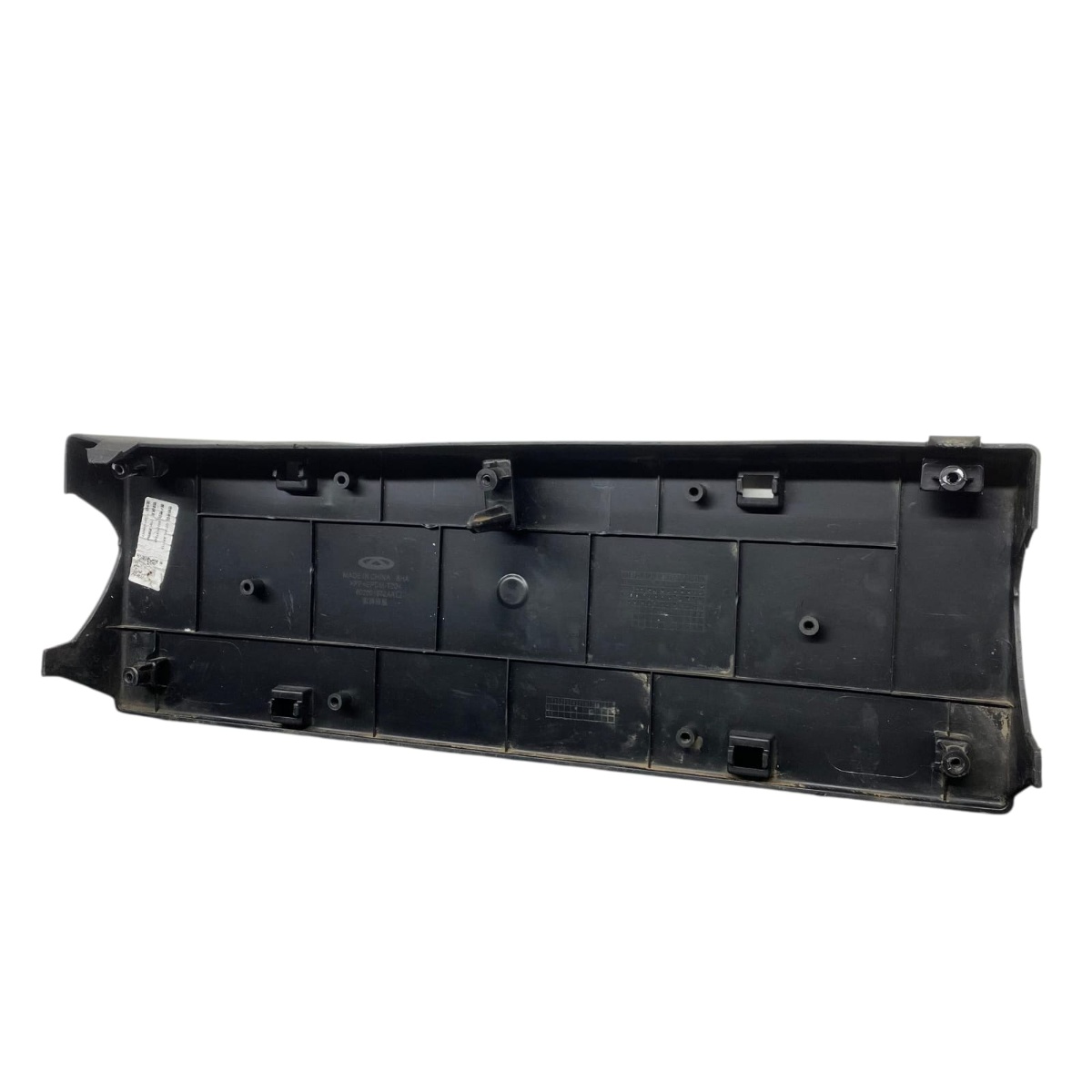Suporte de Placa Dianteira Chery Tiggo 8 Pro 2023 2024 Oem - Imagem 4