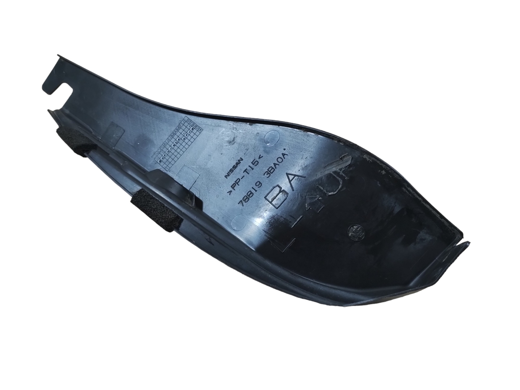 Moldura Acabamento Paralama Esquerdo Nissan Versa 2011/2014 - Imagem 4