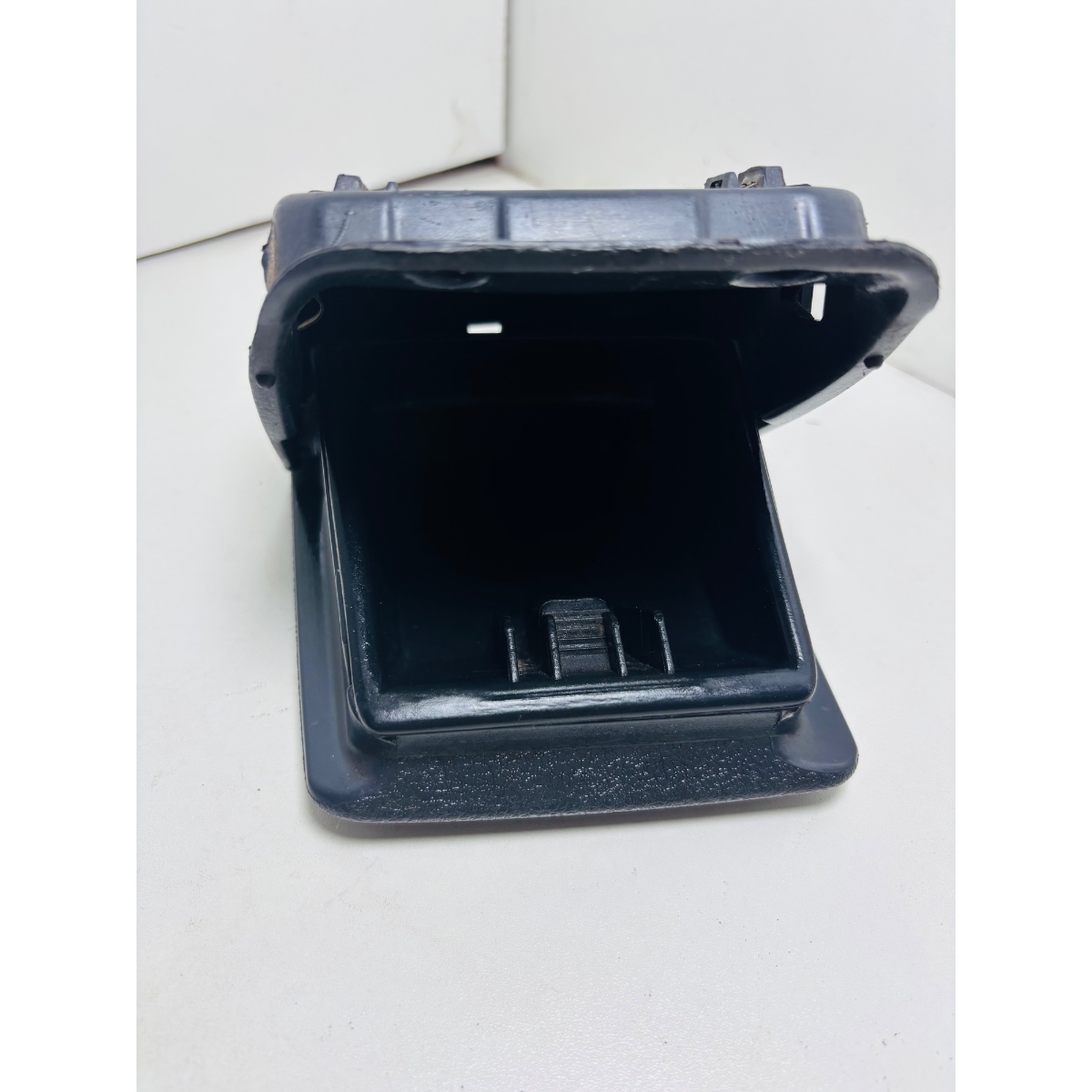 Cinzeiro Porta Treco Fiat Palio/Siena/Strada - Imagem 4