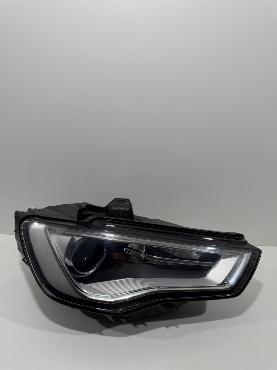 Farol Audi A3 2013-2016 Original 8V0941006 - Imagem 4