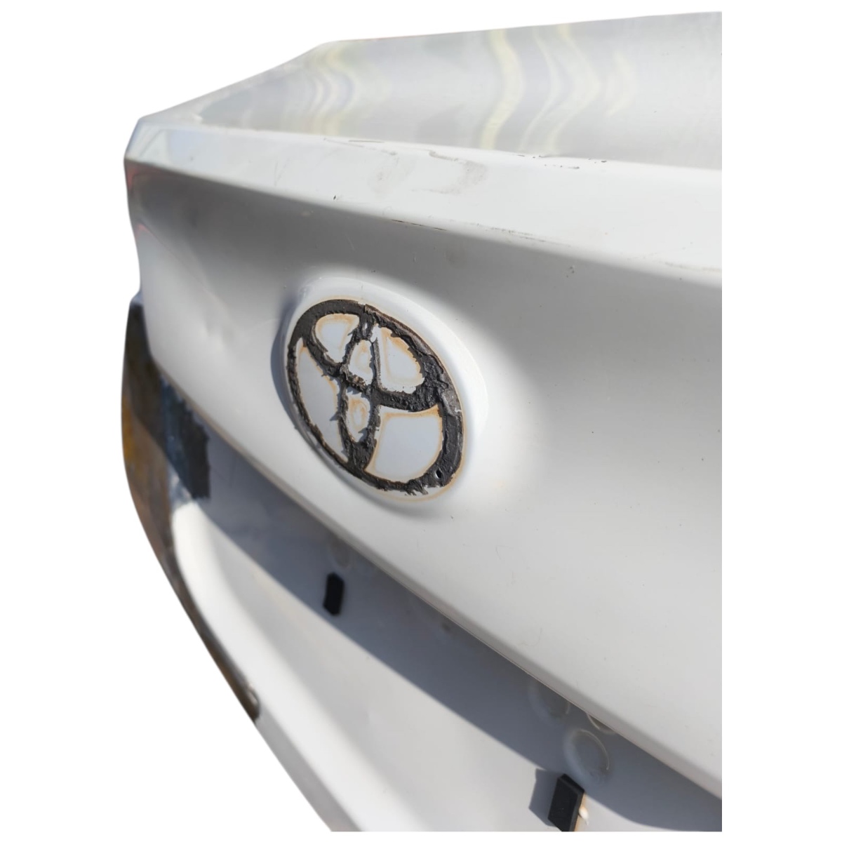 Tampa Traseira Toyota Yaris Sedan 18/23 Original Recuperada Branco - Imagem 6
