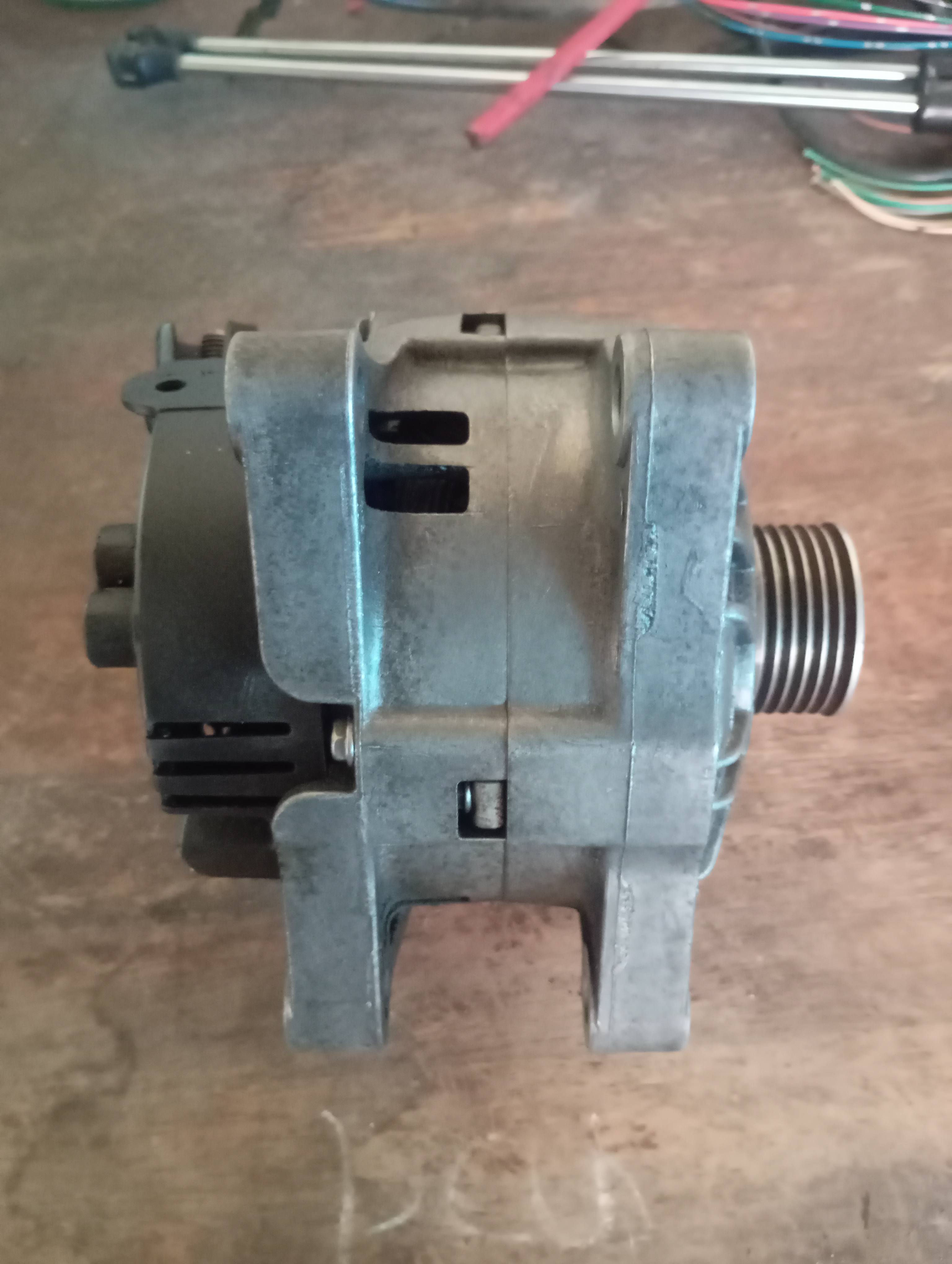 Alternador Peugeot 206 207 1.4 8v 1.6 16v - Imagem 2
