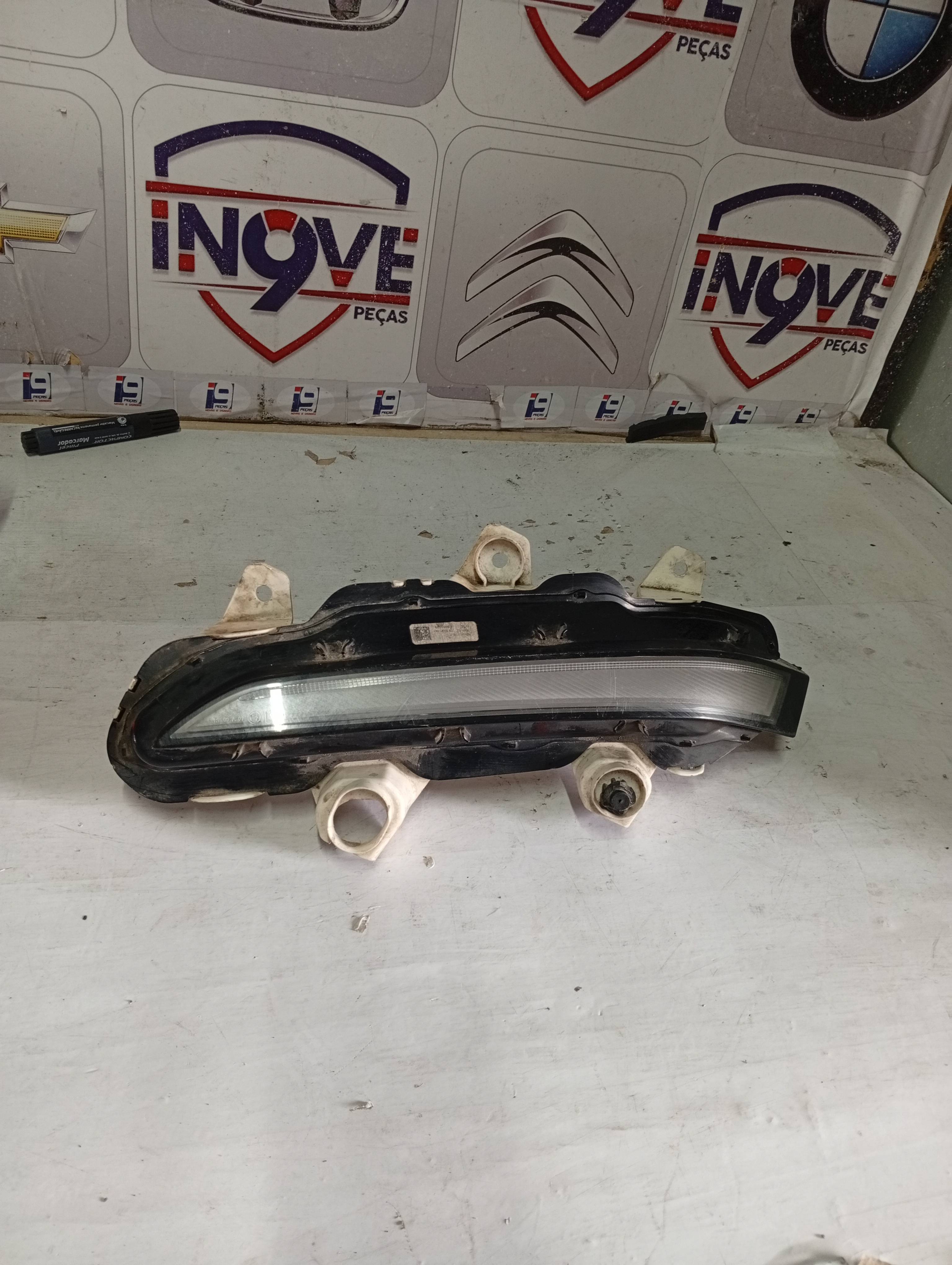 Farol de Milha Direito LED Peugeot 208 2021-2024 - Imagem 2